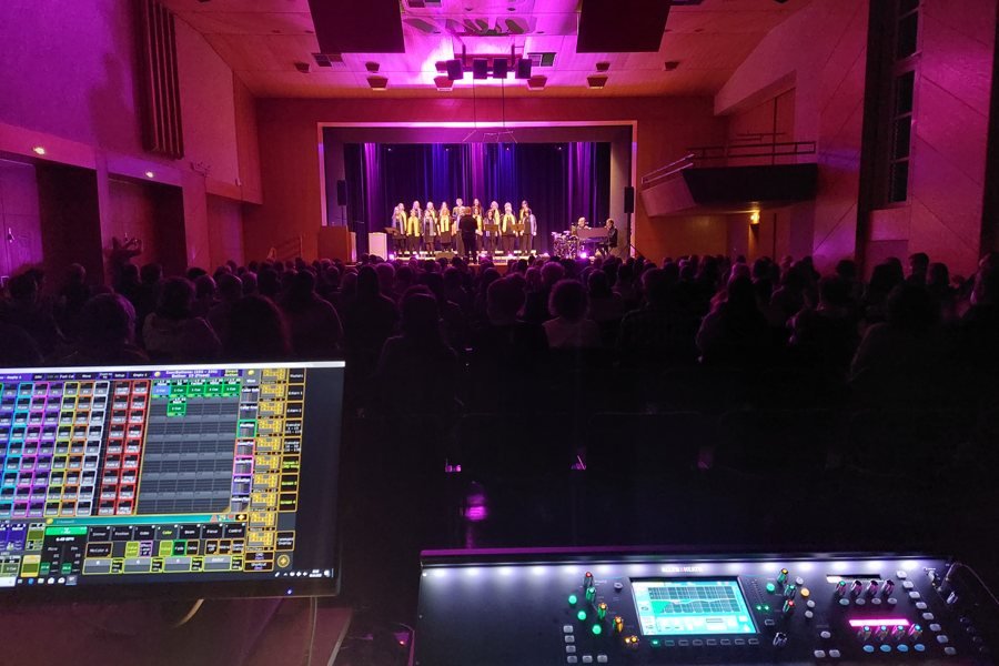 Fullservice-Produktion mit Licht und Ton in der Jahnhalle
